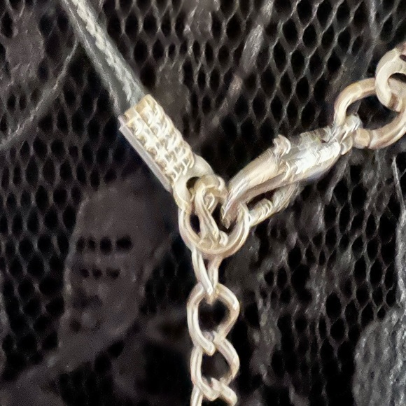 NWT Alien Bearing Peace Sign in a UFO Necklace on Black Leather Cord - Picture 5 of 7